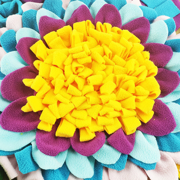 Sunflower Snuffle Mat for dogs - interactive feeder